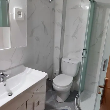 Paraschou * Monemvasía