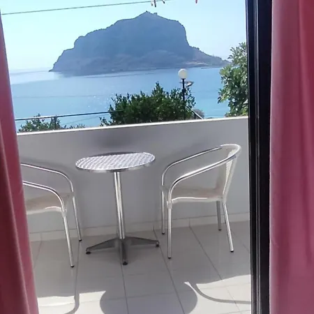 Paraschou * Monemvasía