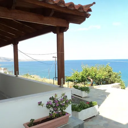 Paraschou Appartement *