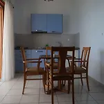 Appartement Paraschou *