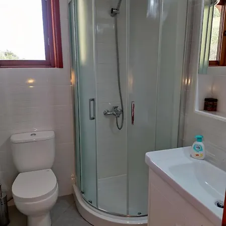 Apartament Paraschou *