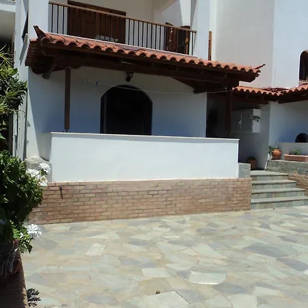 Apartament Paraschou *