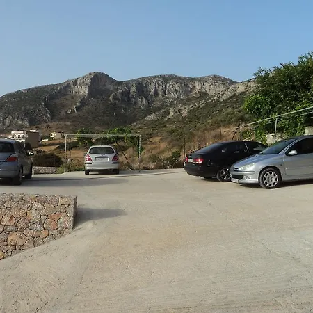 Apartament Paraschou *