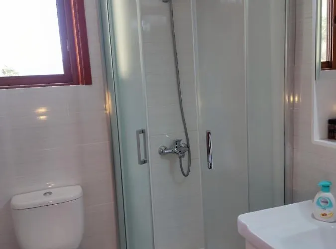 Paraschou Appartement *