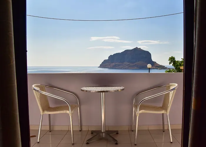 Paraschou * Monemvasía